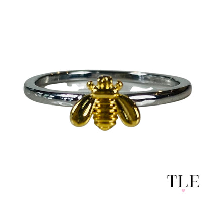 18k Gold Bee Ring Size 7 Only