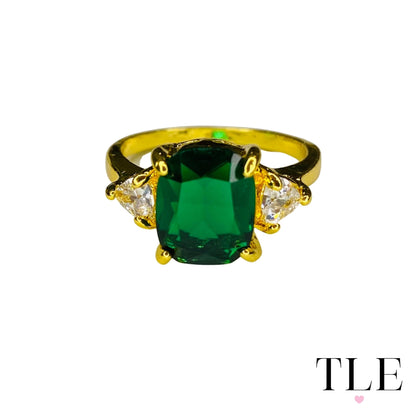 14k Gold Marquis Cut Emerald Ring with Diamond Accent, Size 7